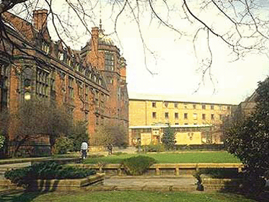 纽卡斯尔大学 the university of newcastle upon tyne