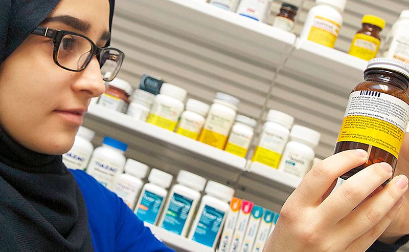 加拿大公立College&mdash;圣克莱尔药剂技术员文凭